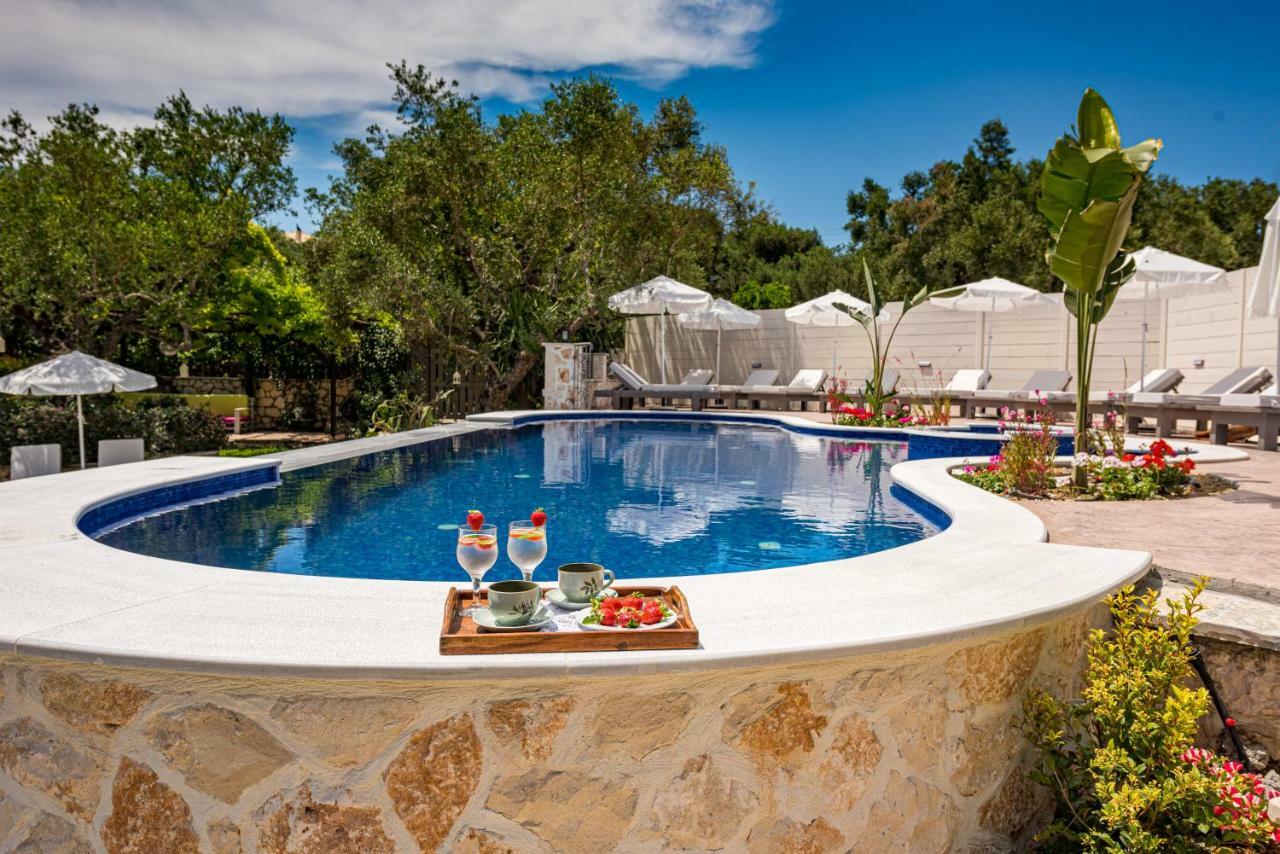 Ktima Kourou Guest House Planos  Bagian luar foto